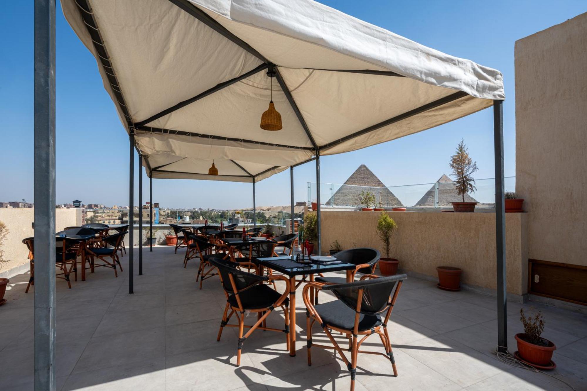 Dream Inn Pyramids View Kafret el-Gabal Екстериор снимка