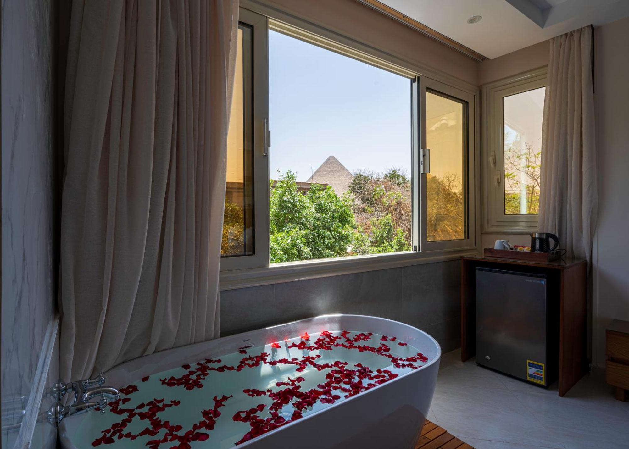 Dream Inn Pyramids View Kafret el-Gabal Екстериор снимка