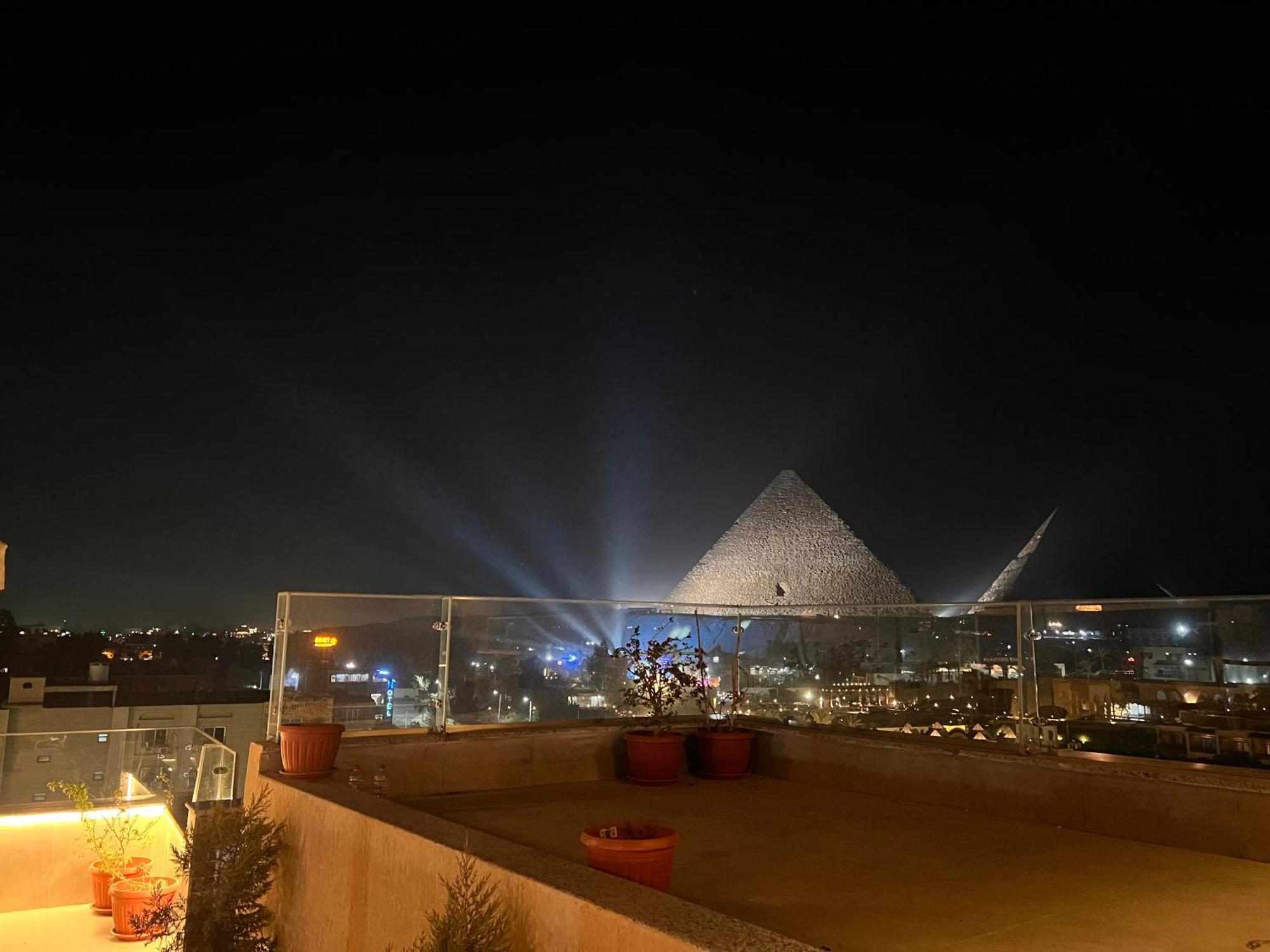 Dream Inn Pyramids View Kafret el-Gabal Екстериор снимка